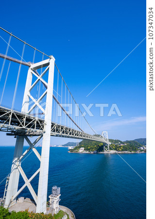 Yamaguchi Prefecture/ Kanmon Bridge and Moji Port seen from the Dannoura parking area (Moji Port Retro) Yamaguchi Prefecture/ Kanmon Bridge and Moji Port seen from the Dannoura parking area (Moji Port Retro) 107347034
