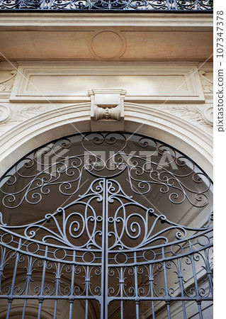 Entrance of a prestigious house in Paris Entrance of a prestigious house in Paris 107347378