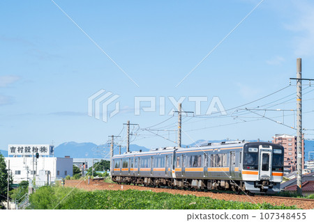 [關西本線] 前往鈴鹿賽道的特別快速列車 107348455