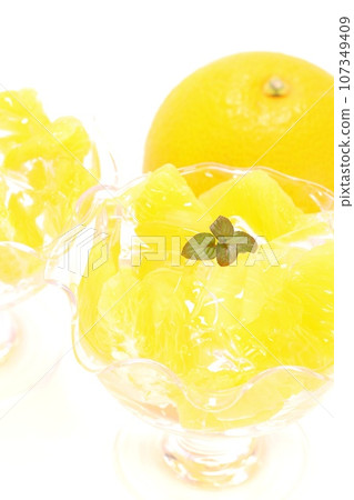 Hassaku jelly hassaku citrus dessert glass bright background 107349409