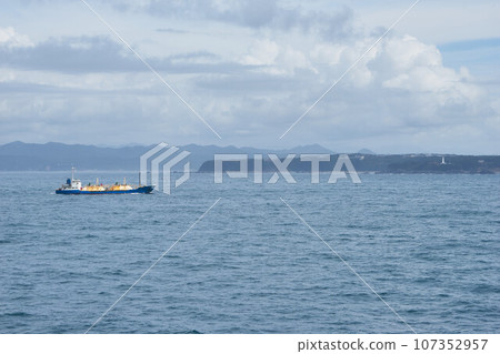 Wakayama Prefecture, Shionomisaki and cargo ship from the boat 107352957