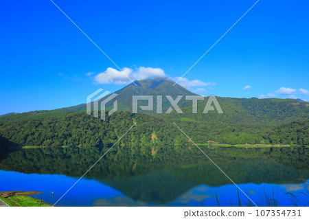 [Miyazaki Prefecture] Takachihomine and Oike (Kirishima Mountain Range) 107354731
