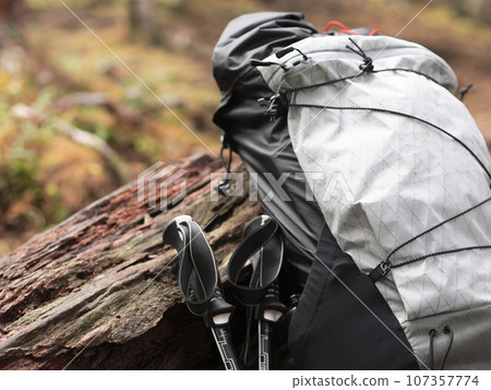 UL 背包和登山杖 UL 背包和登山杖 107357774