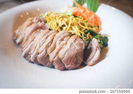 noodles with roasted duck noodles with roasted duck 107358999