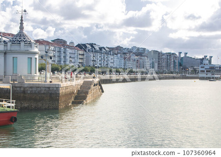 Landscape of Santander waterfront and skyline 107360964