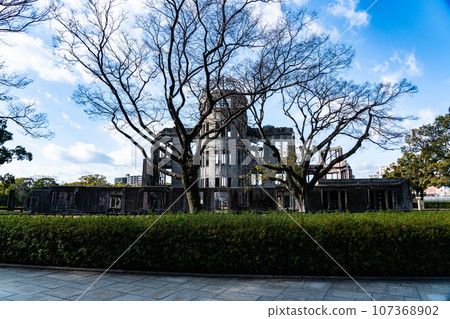 【世界遺產原子彈爆炸圓頂屋】晴朗的新年風景 廣島縣廣島市中區2 107368902