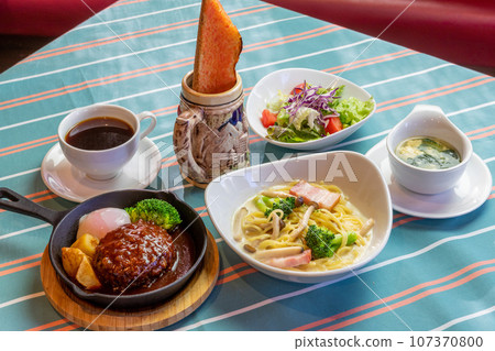 italian lunch menu 107370800