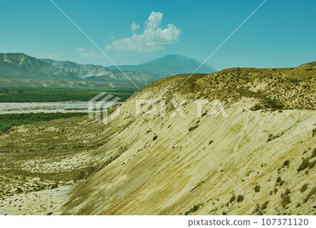 Region in western Kyrgyzstan Region in western Kyrgyzstan 107371120