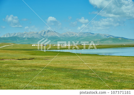 Son Kul mountain lake 107371181