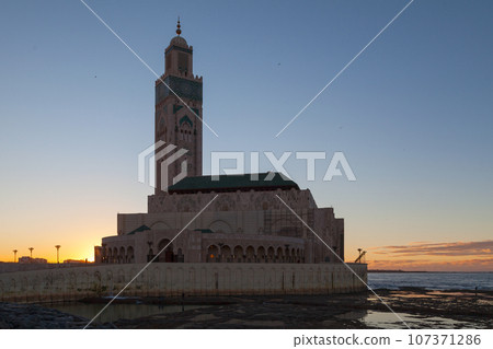 Hassan II Mosque in Casablanca at dusk Hassan II Mosque in Casablanca at dusk 107371286