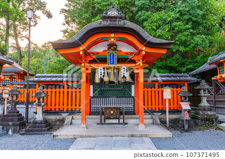 伏見稻荷神社 位於京都會伏見區的玉山稻荷神社 伏見稻荷神社 位於京都會伏見區的玉山稻荷神社 107371495