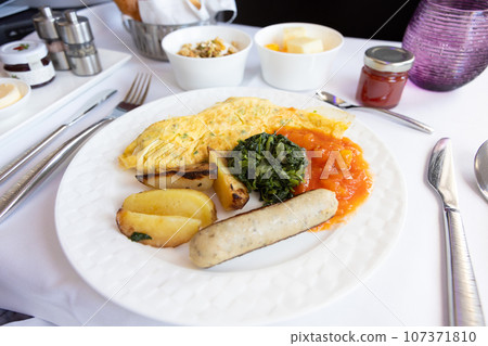 美味的商務艙早餐 107371810