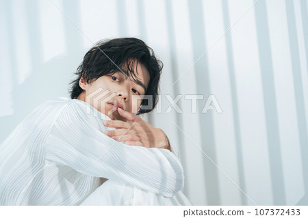 Portrait of a cool young Japanese man Beauty Skin Care Men's Cosmetics Portrait of a cool young Japanese man Beauty Skin Care Men's Cosmetics 107372433