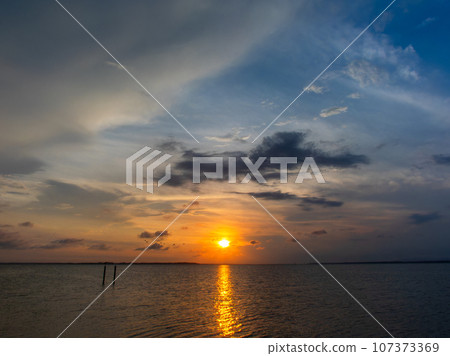 美麗的夏日夜景 - 霞浦湖的日落 107373369
