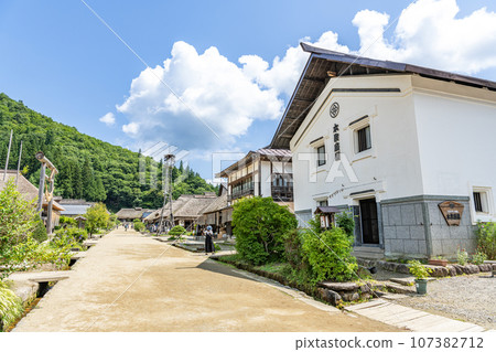 Minamiaizu District, Fukushima Prefecture, a popular tourist destination with a traditional townscape, Ouchi-juku in the summer 107382712