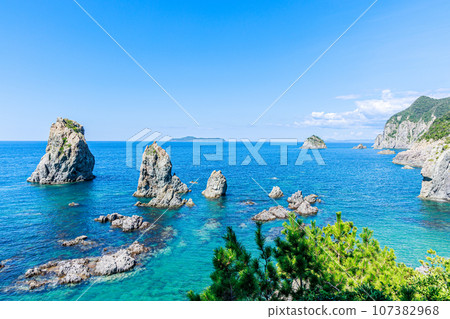 Ocean Alps of Qinghai Island Ocean Alps of Qinghai Island 107382968