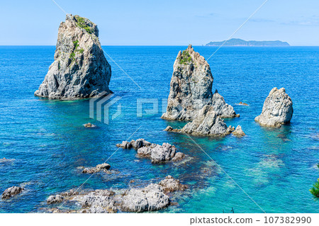 青海島的海洋阿爾卑斯山 107382990