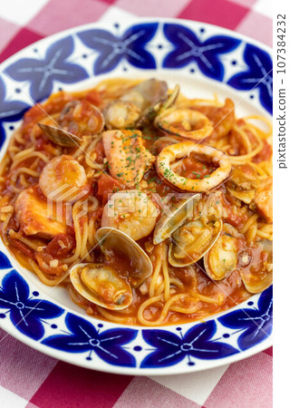 海鮮魚義大利麵 海鮮魚義大利麵 107384232