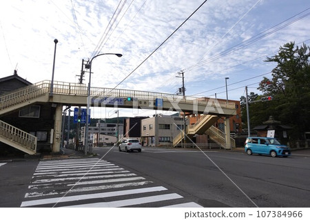 Sumiyoshi Shrine-mae pedestrian bridge near Minami Otaru Station 107384966