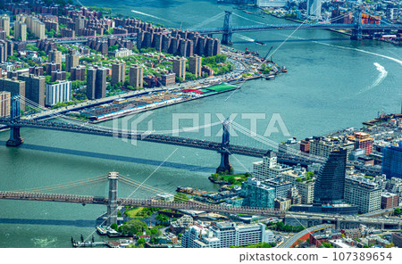 Aerial view of New York skyscrapers 107389654