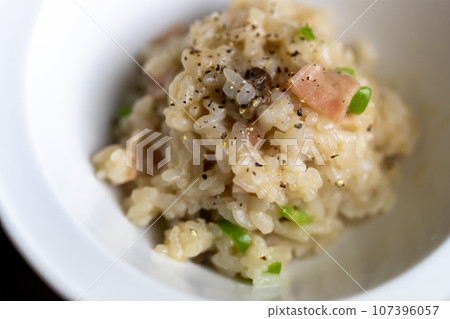 Borcini cream risotto Borcini cream risotto 107396057