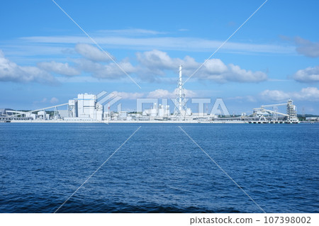 A view of the factory along Kinuura Bay 107398002