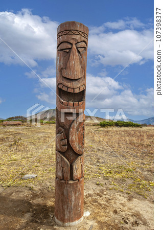 Wooden Gamuls on Vilyuchinsky pass near Vilyuchik volcano, Kamchatka Peninsula, Russia. 107398377