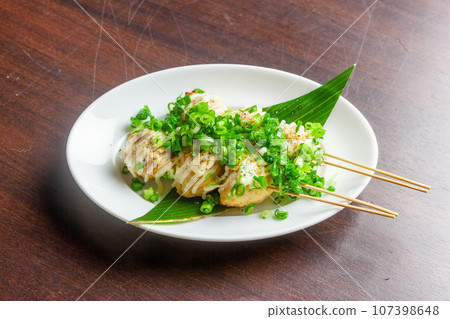 蔥蛋黃醬肉丸 107398648