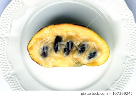 木瓜,一種原產於北美洲的水果 木瓜,一種原產於北美洲的水果 107399245