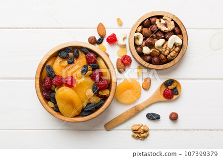 healthy snack 107399379