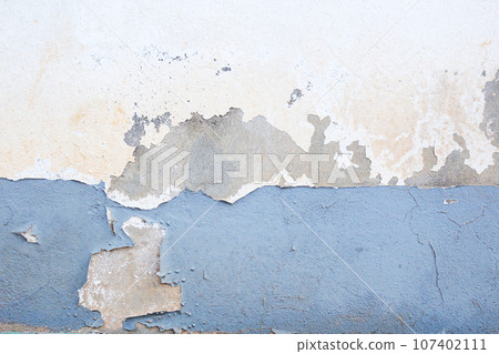 Dark Plaster Wall With Dirty White Background 107402111