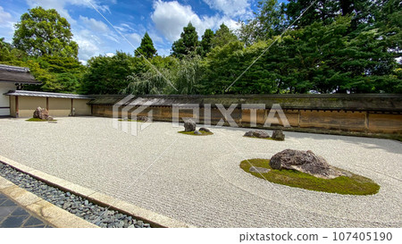 Karesansui stone garden 1 Karesansui stone garden 1 107405190