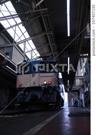 JR East_EF64-1001 parked on the pit line of Takasaki Transportation District_Photographed on September 17, 2023 107407195