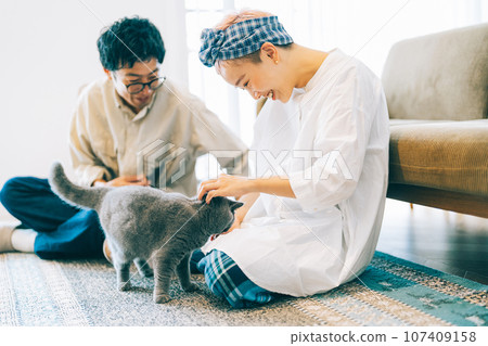 愛貓的夫婦 107409158