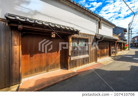 Townscape of Yuasa, Wakayama Prefecture 107410706