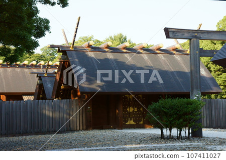 Atsuta Shrine 107411027