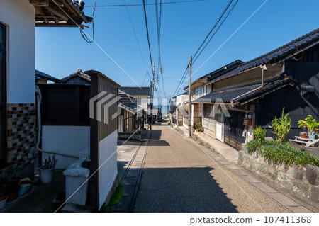 The road leading to Izumo Taisha from Inasa Beach to welcome the gods 107411368