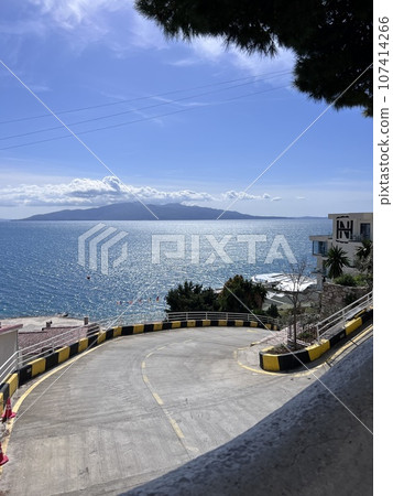 Landscape island in holidays roads 107414266