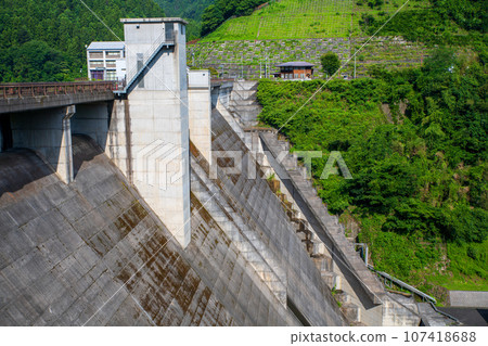 Aikaku Dam Midsummer Scenery Kamiyoshida, Chichibu City Aikaku Dam Midsummer Scenery Kamiyoshida, Chichibu City 107418688