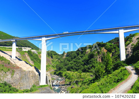 [熊本縣] 新阿蘇大橋晴空萬裡 107420282