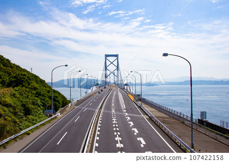 Onaruto Bridge that crosses the Naruto Strait/Naruto City, Tokushima Prefecture Onaruto Bridge that crosses the Naruto Strait/Naruto City, Tokushima Prefecture 107422158