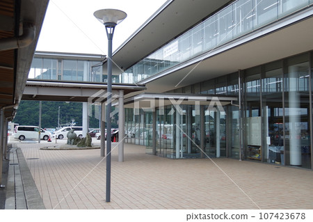 大木汽船渡輪碼頭大樓景觀 107423678