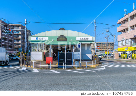 Tokyo cityscape in Japan, overlooking Kitashin-Yokohama station, etc. Tokyo cityscape in Japan, overlooking Kitashin-Yokohama station, etc. 107424796