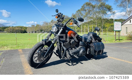 騎自行車休息一下 騎自行車休息一下 107425389