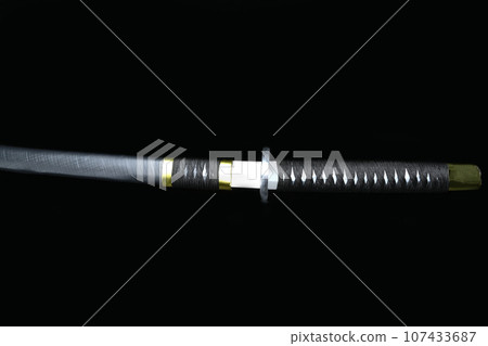 Katana (Japanese sword) Katana (Japanese sword) 107433687
