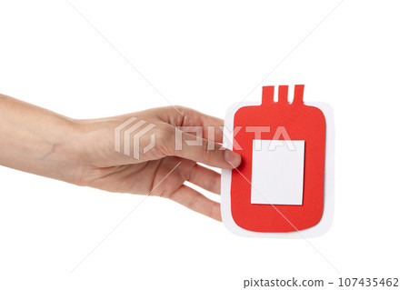 PNG,paper container of blood in hand. Blood donation,isolated on white background 107435462