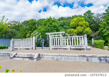 Fujiidera City, Osaka Prefecture, Hanyu Sakamoto Mausoleum of the 24th Emperor Ninken Fujiidera City, Osaka Prefecture, Hanyu Sakamoto Mausoleum of the 24th Emperor Ninken 107437613