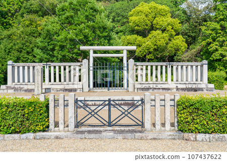 Fujiidera City, Osaka Prefecture, Hanyu Sakamoto Mausoleum of the 24th Emperor Ninken Fujiidera City, Osaka Prefecture, Hanyu Sakamoto Mausoleum of the 24th Emperor Ninken 107437622