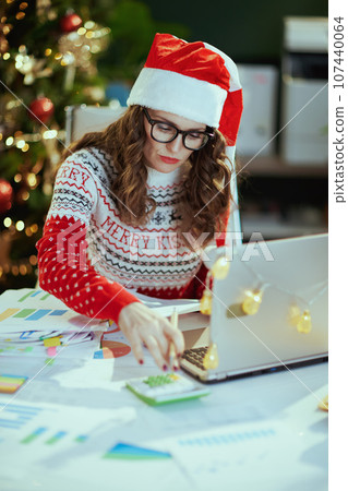 unhappy stylish small business owner woman working unhappy stylish small business owner woman working 107440064