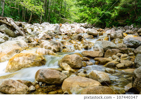 Japan's 100 Famous Mountains Yarigatake in Nagano Prefecture - Ichinomata Mountain Stream Japan's 100 Famous Mountains Yarigatake in Nagano Prefecture - Ichinomata Mountain Stream 107440347
